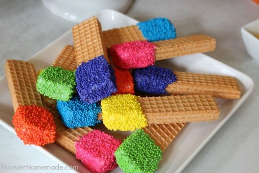 rainbow-birthday-party-ideas-19-diy-decor-and-party-food