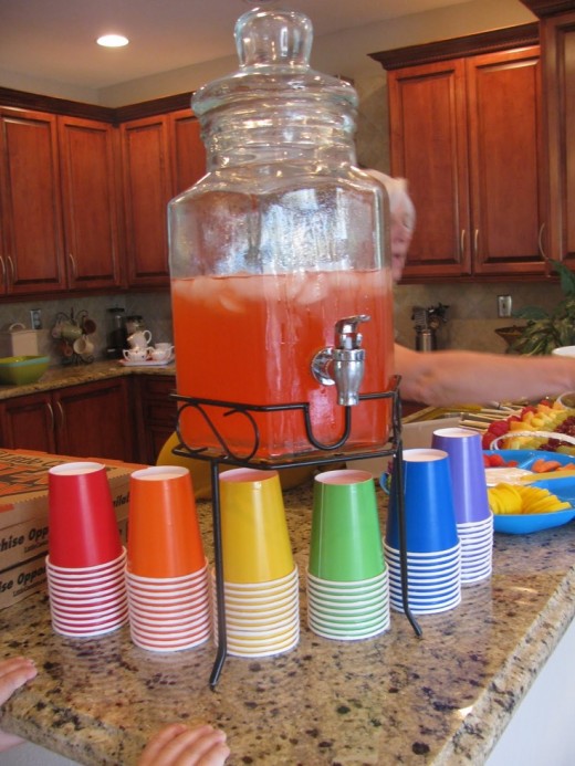 DIY Rainbow Birthday party ideas 