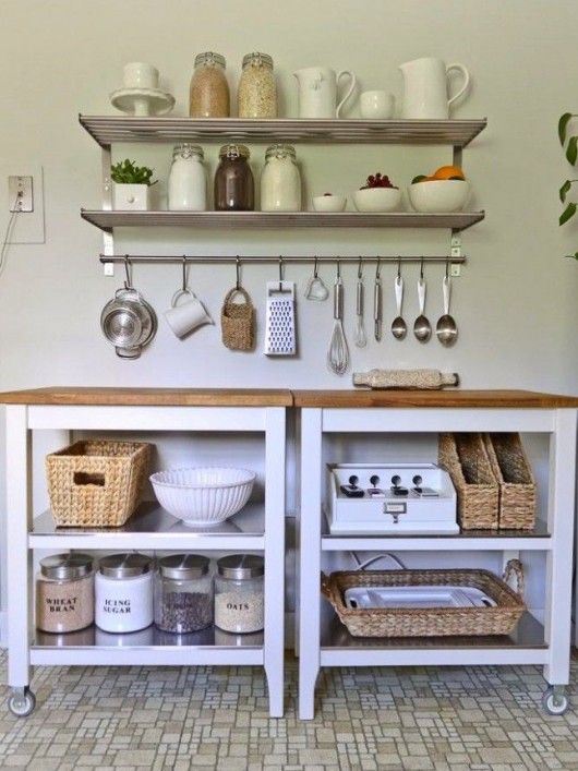 DIY-Kitchen-storage