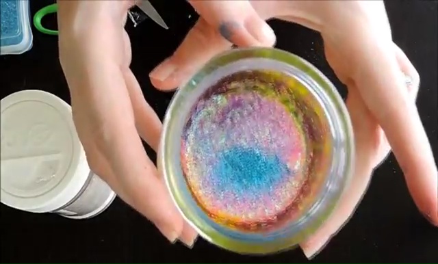 How to make a DIY Fairy Glow Jar (16)