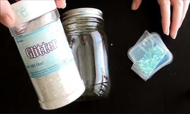 How to make a DIY Fairy Glow Jar (2)