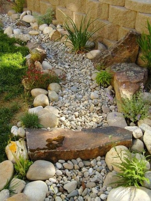 DIY Garden: 12 Rock Garden Ideas for an Exclusive View - DIY Craft