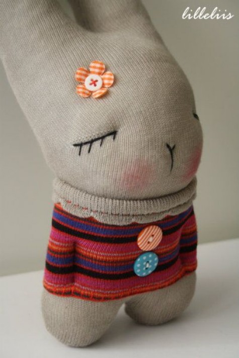 DIY-Animal-toys-sock-bunny