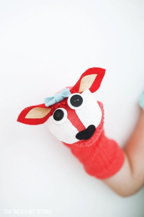 DIY-How-to-make-sock-puppets