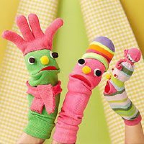 DIY-How-to-make-sock-puppets