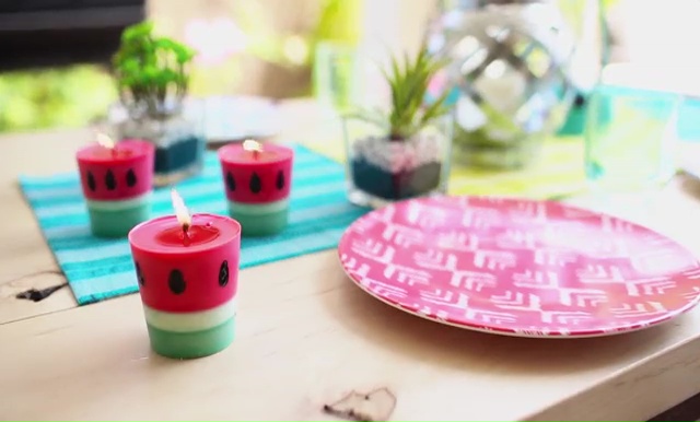 DIY how to make crayon watermelon candles (18)