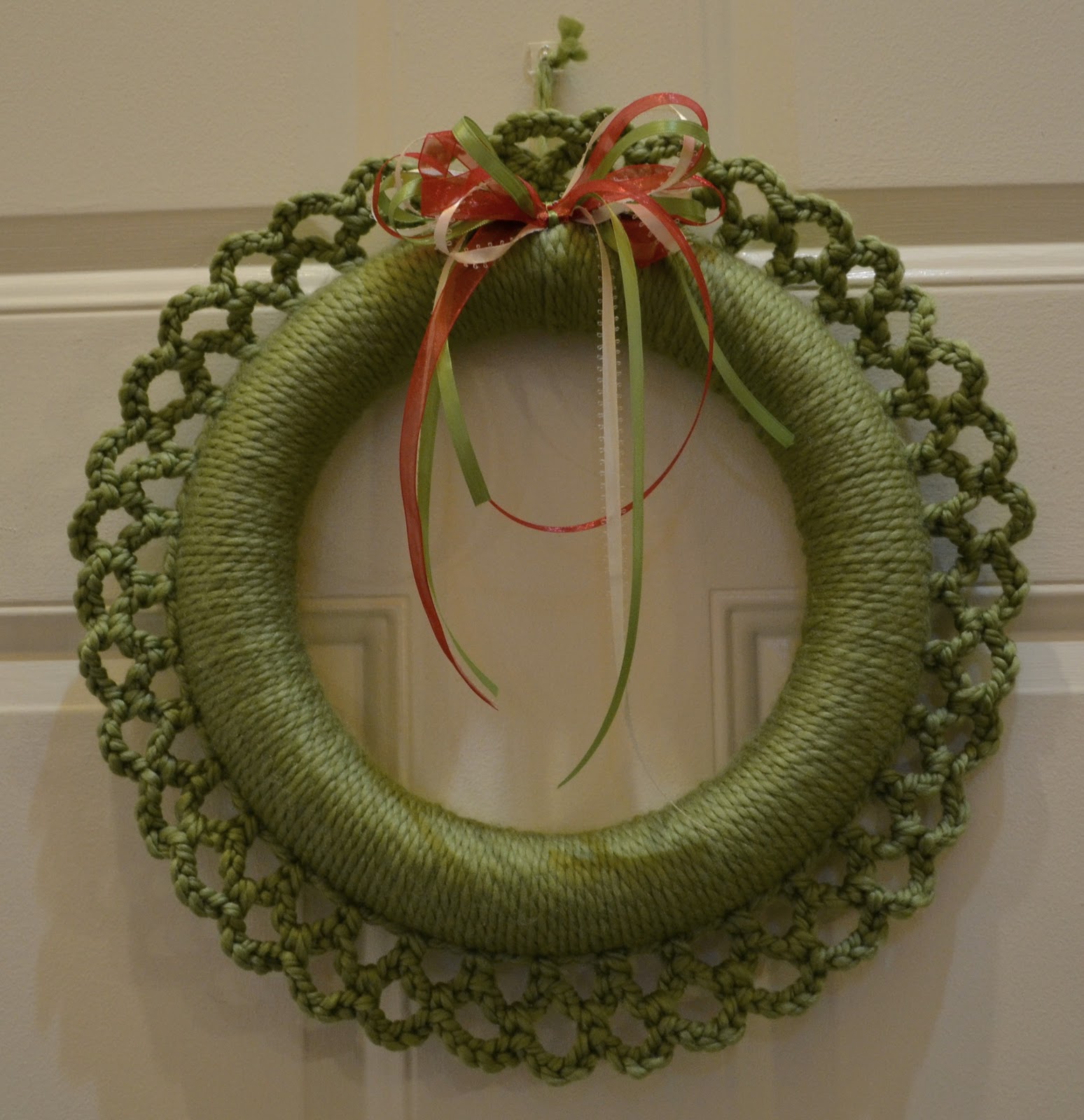 Warm & Sweet Christmas Wreaths: #29 DIY Wreaths and Inspiration Ideas