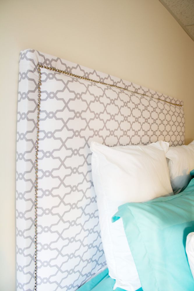 12 Aesthetic Headboards for Your Bedroom: DIY Fabric Headboards
