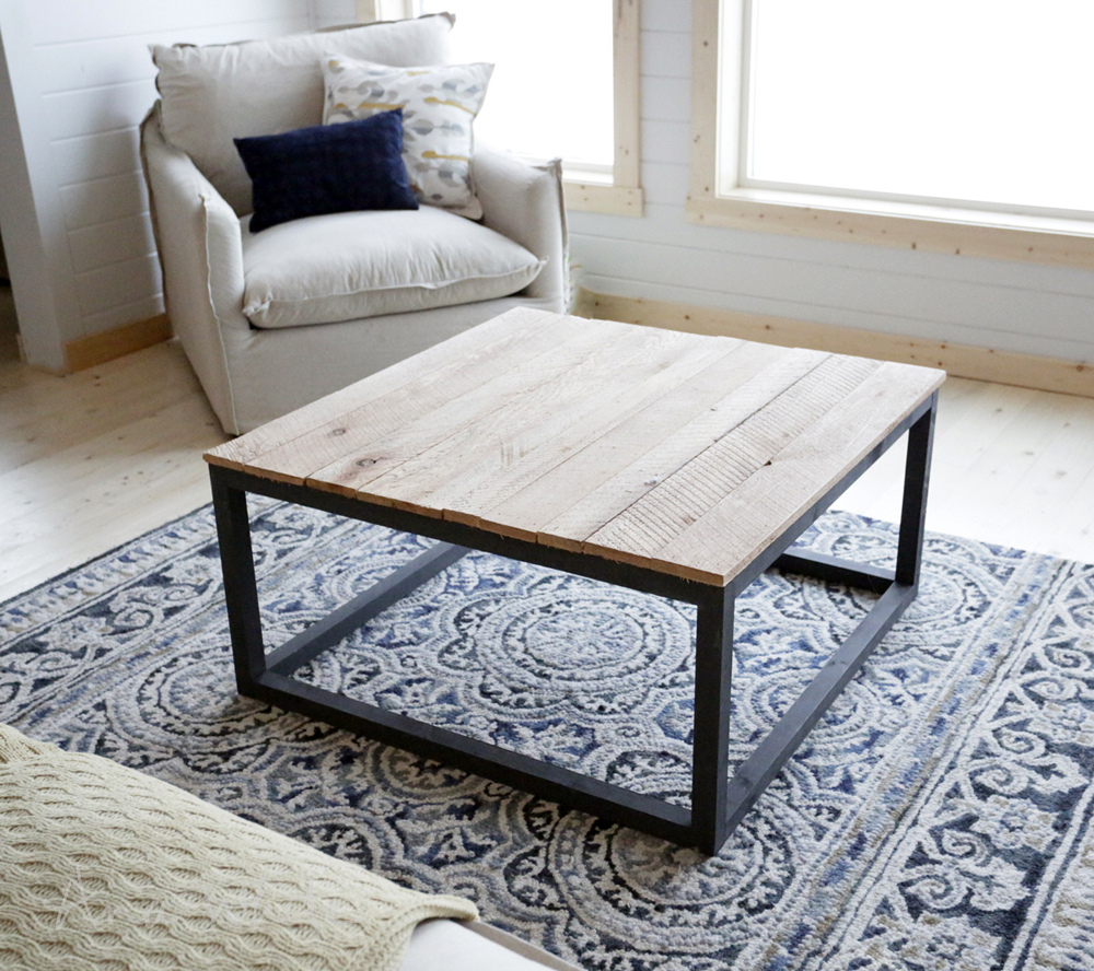 18 Stylish DIY Coffee Tables Suitable for Any Space