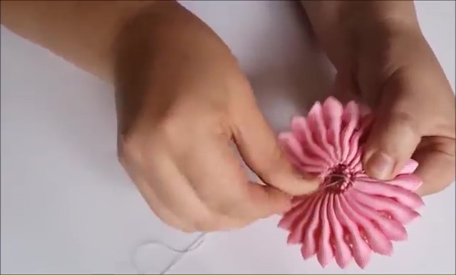 How to Ribbon Flower with Pearl Beads (27)