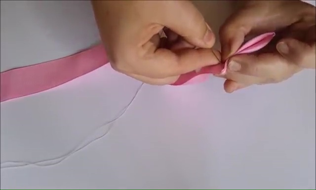 How to Ribbon Flower with Pearl Beads (7)