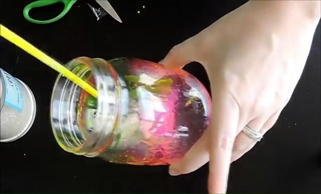 How to make a DIY Fairy Glow Jar (10)
