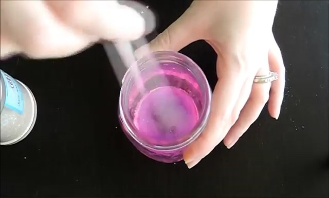 How to make a DIY Fairy Glow Jar (7)