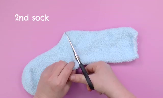 How to make a socks unicorn (8)