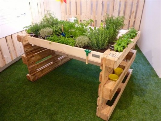 Recycled-garden-ideas
