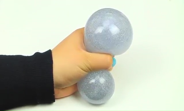 DIY Glitter Liquid Orbeez Stress Ball (1)