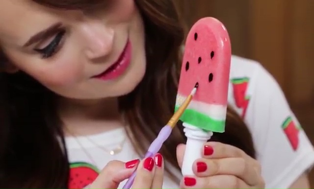 DIY How to make watermelon popsicles (6)