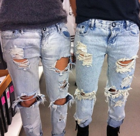 DIY ripped jeans distressed jean