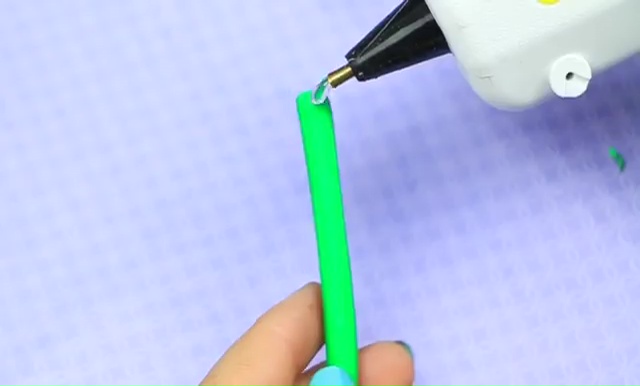 DIY Bending Pencil : How to Make Stretchy Pencils
