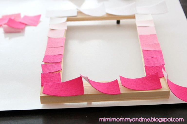DIY Photo Frames 30 Creative & Easy Picture Frames { Step by Step }