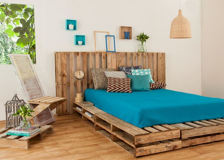 19 Inexpensive Diy Pallet Bed Frames, How To Make A Queen Size Bed Frame From Pallets