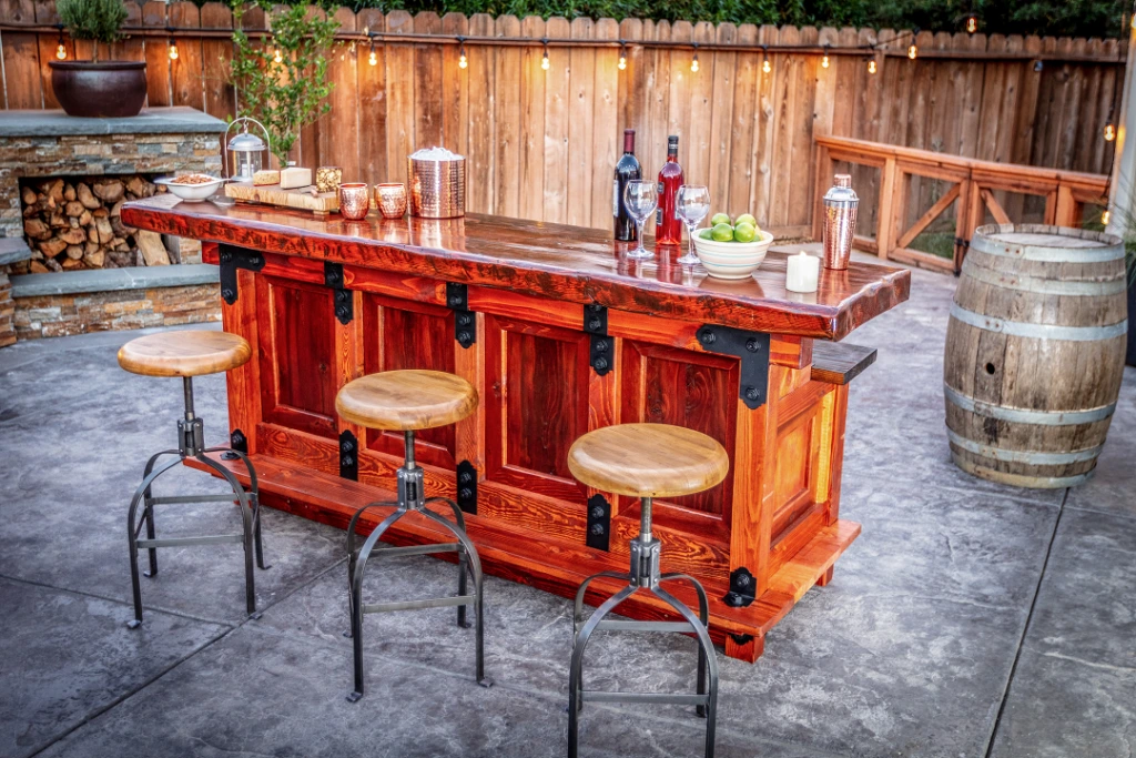 DIY Classic and Rustic Bar with Bar Stools